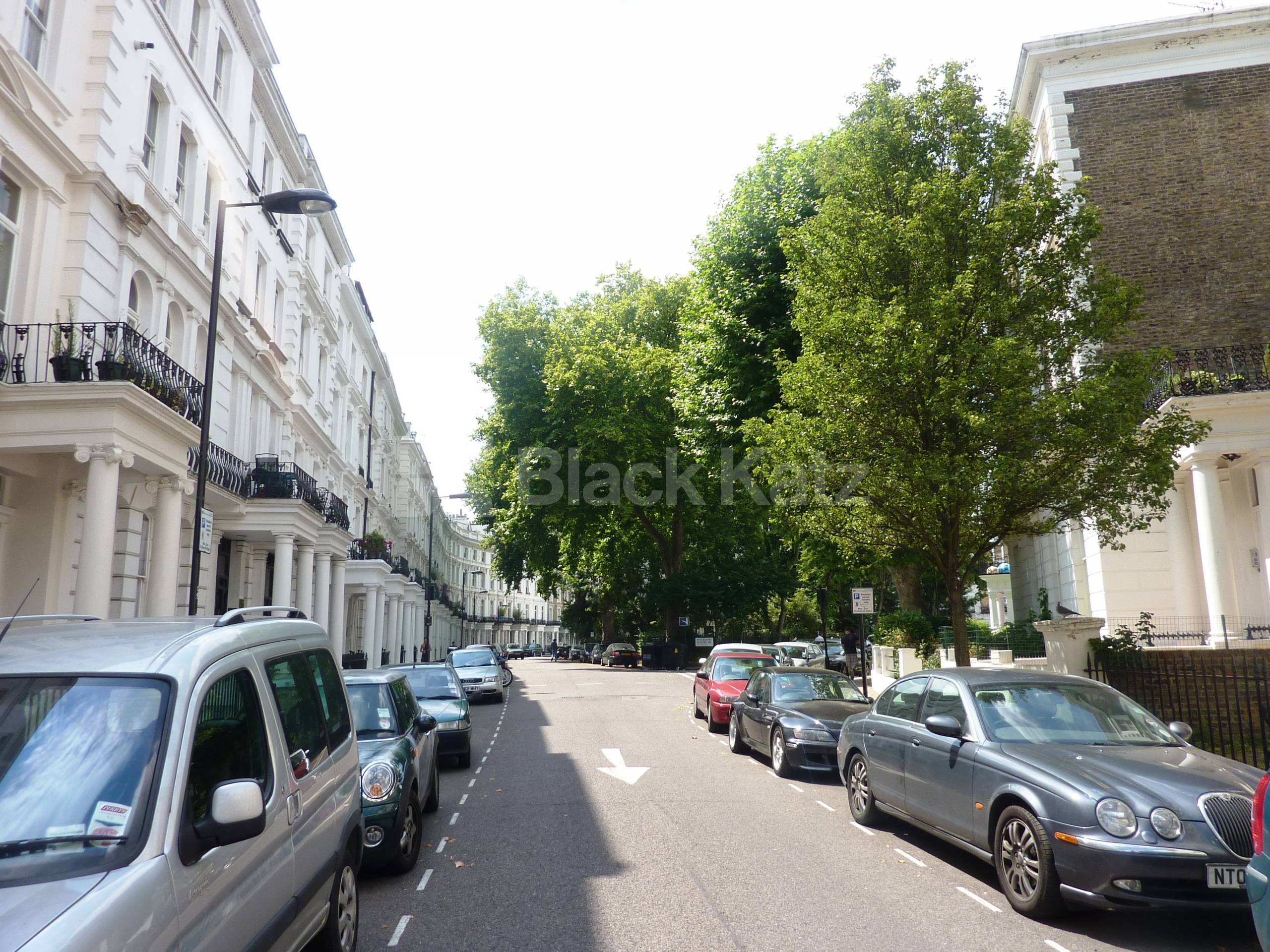 			Studio Apartment, 1 bath, 1 reception Studio			 Westbourne Gardens , BAYSWATER W2